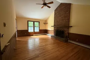 40 Horse Stable Cir, Shelton, CT 06484 - Photo 7
