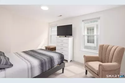 989 Fairfield Beach Road, Fairfield, CT 06824 - Photo 17