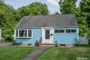 71 Tremper Dr, Wallingford, CT 06492 - Photo 1