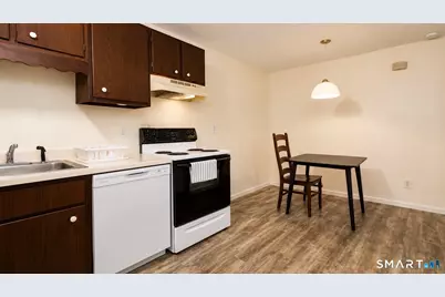 131 North Main St #30 North Main Street, Branford, CT 06405 - Photo 9