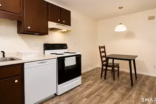 131 North Main St #30 North Main St, Branford, CT 06405 - Photo 9
