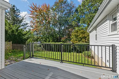 73 Knollwood Road, West Hartford, CT 06110 - Photo 29