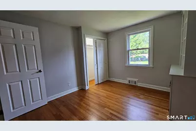 73 Knollwood Road, West Hartford, CT 06110 - Photo 27