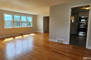 73 Knollwood Rd, West Hartford, CT 06110 - Photo 15
