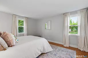 73 Knollwood Rd, West Hartford, CT 06110 - Photo 19