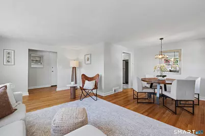 73 Knollwood Road, West Hartford, CT 06110 - Photo 25