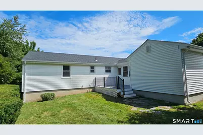 73 Knollwood Road, West Hartford, CT 06110 - Photo 35