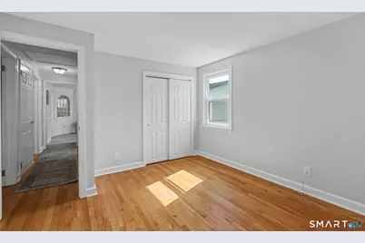 73 Knollwood Road, West Hartford, CT 06110 - Photo 23