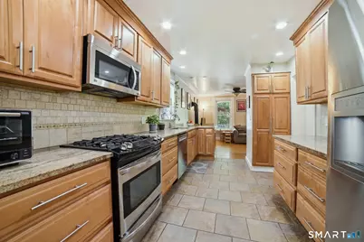 82 Bishop Street, New Haven, CT 06511 - Photo 7