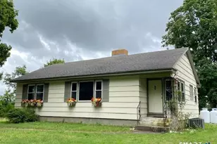 182 Conantville Rd, Mansfield, CT 06250 - Photo 1