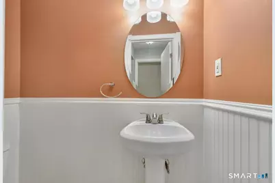 423 Churchill Drive #423, Newington, CT 06111 - Photo 15