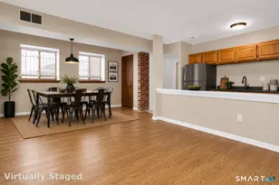 58 Buckingham St, Hartford, CT 06105 - Photo 3