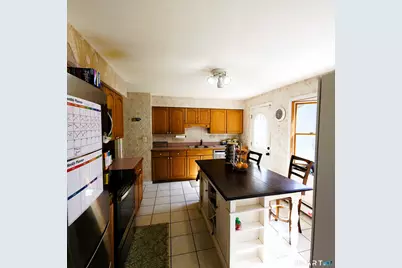 77 Pleasant Drive, Bethany, CT 06524 - Photo 9