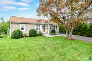 28 Sutton Dr W, Stamford, CT 06906 - Photo 3