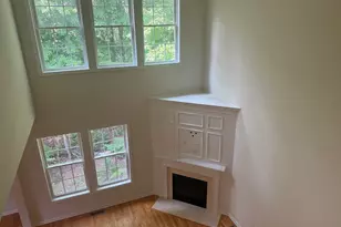 293 Sterling Dr, Newington, CT 06111 - Photo 7