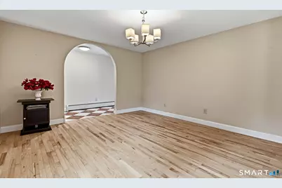 4 Lovers Lane, East Lyme, CT 06333 - Photo 15