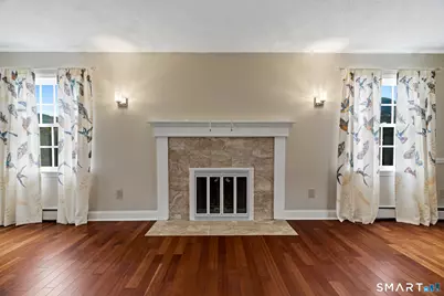 4 Lovers Lane, East Lyme, CT 06333 - Photo 7