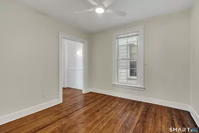 7 University Place, New Haven, CT 06511 - Photo 11