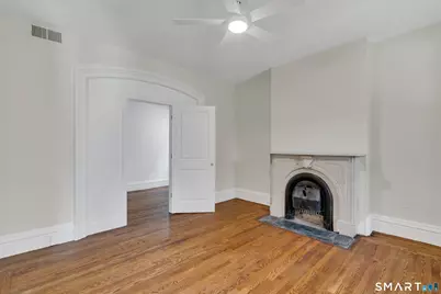 7 University Place, New Haven, CT 06511 - Photo 3
