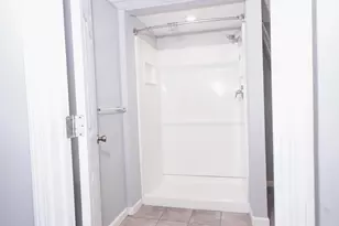 16 Stevens St, Windsor Locks, CT 06096 - Photo 25
