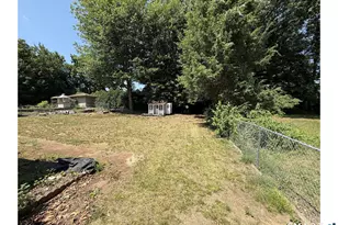 16 Stevens St, Windsor Locks, CT 06096 - Photo 37