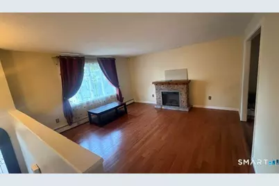 16 Stevens Street, Windsor Locks, CT 06096 - Photo 3