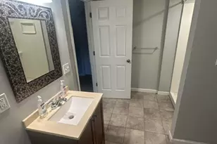 16 Stevens St, Windsor Locks, CT 06096 - Photo 23