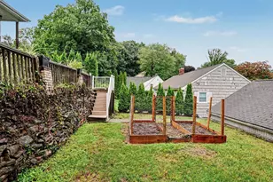 265 Jackman Ave, Fairfield, CT 06825 - Photo 35