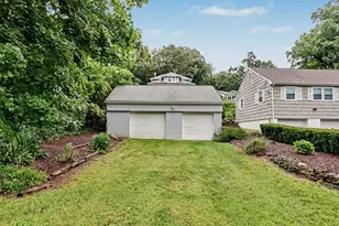 265 Jackman Ave, Fairfield, CT 06825 - Photo 37