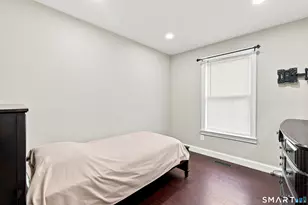 203 Russell St, New Haven, CT 06513 - Photo 17