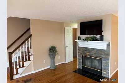 3227 East Main Street #E, Waterbury, CT 06705 - Photo 5