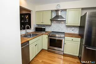 77 Summerhill Rd, Wallingford, CT 06492 - Photo 17