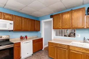 70 Webster St, Meriden, CT 06450 - Photo 19