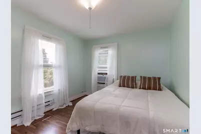70 Webster Street, Meriden, CT 06450 - Photo 9