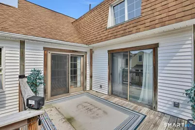 65 Doane Street, Manchester, CT 06042 - Photo 15