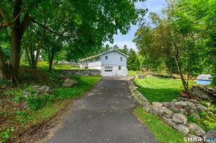 29 Saw Mill Rd, New Fairfield, CT 06812 - Photo 21
