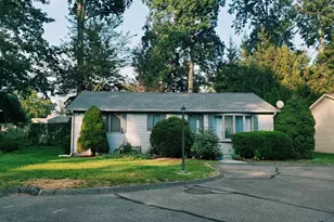 25 Oakview Cir, Westport, CT 06880 - Photo 1