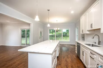 7 Mountainville Road, Danbury, CT 06810 - Photo 11