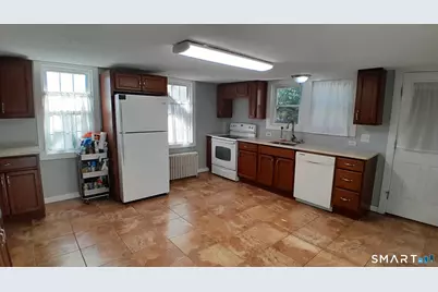 481 Hazard Avenue, Enfield, CT 06082 - Photo 7