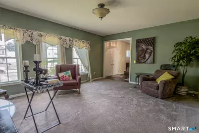 4 Kate Way, Windsor Locks, CT 06096 - Photo 5