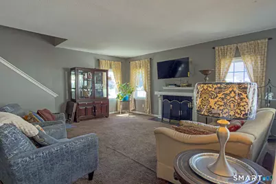 4 Kate Way, Windsor Locks, CT 06096 - Photo 17