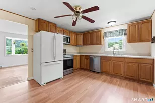51 Orchard Dr, Montville, CT 06382 - Photo 13