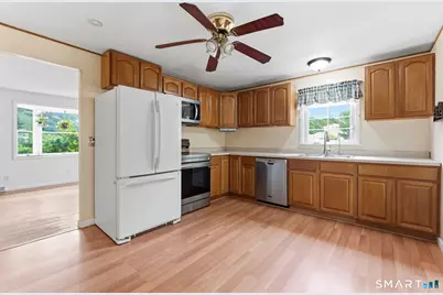 51 Orchard Drive, Montville, CT 06382 - Photo 11