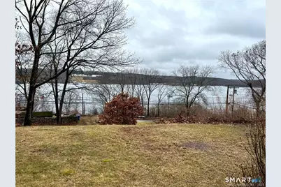 30 Fulton Drive, Groton, CT 06340 - Photo 33
