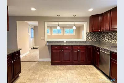 30 Fulton Drive, Groton, CT 06340 - Photo 7