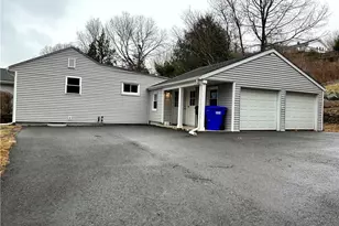 30 Fulton Dr, Groton, CT 06340 - Photo 3