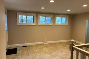 30 Fulton Dr, Groton, CT 06340 - Photo 9