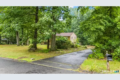 32 Woodhaven Drive, Burlington, CT 06013 - Photo 5