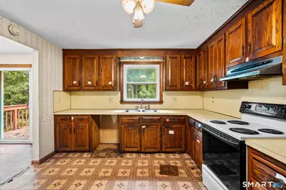 32 Woodhaven Drive, Burlington, CT 06013 - Photo 17