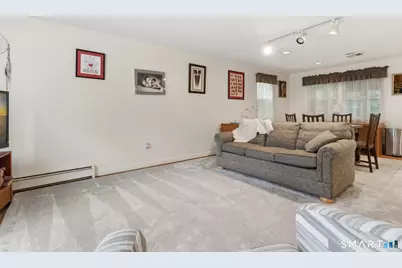 20 South Cobblers Court, East Lyme, CT 06357 - Photo 15